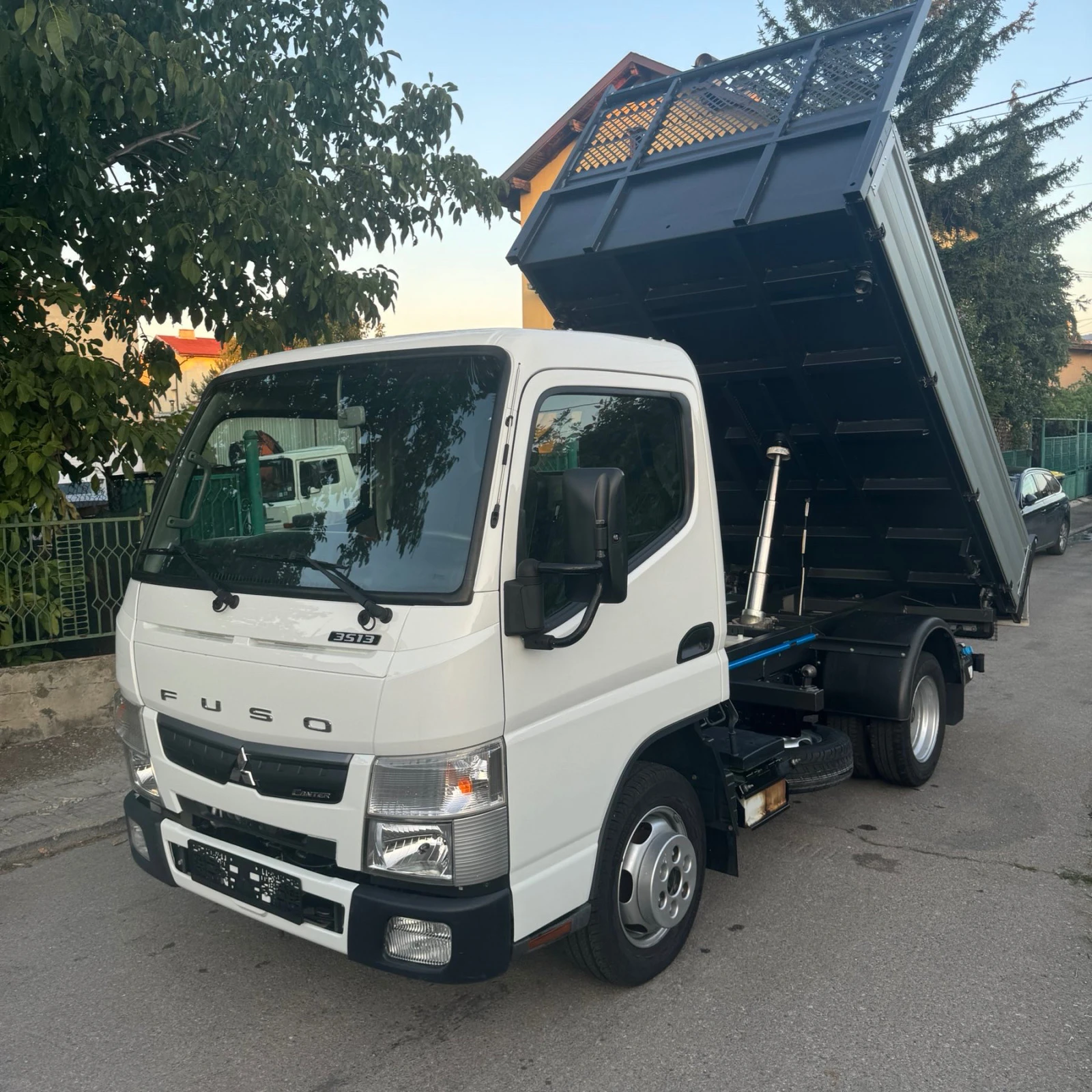 Mitsubishi Canter 3.0-130hp-EVRO 6-82000КМ-НОВ ВНОС ОТ ИТАЛИЯ, снимка 1