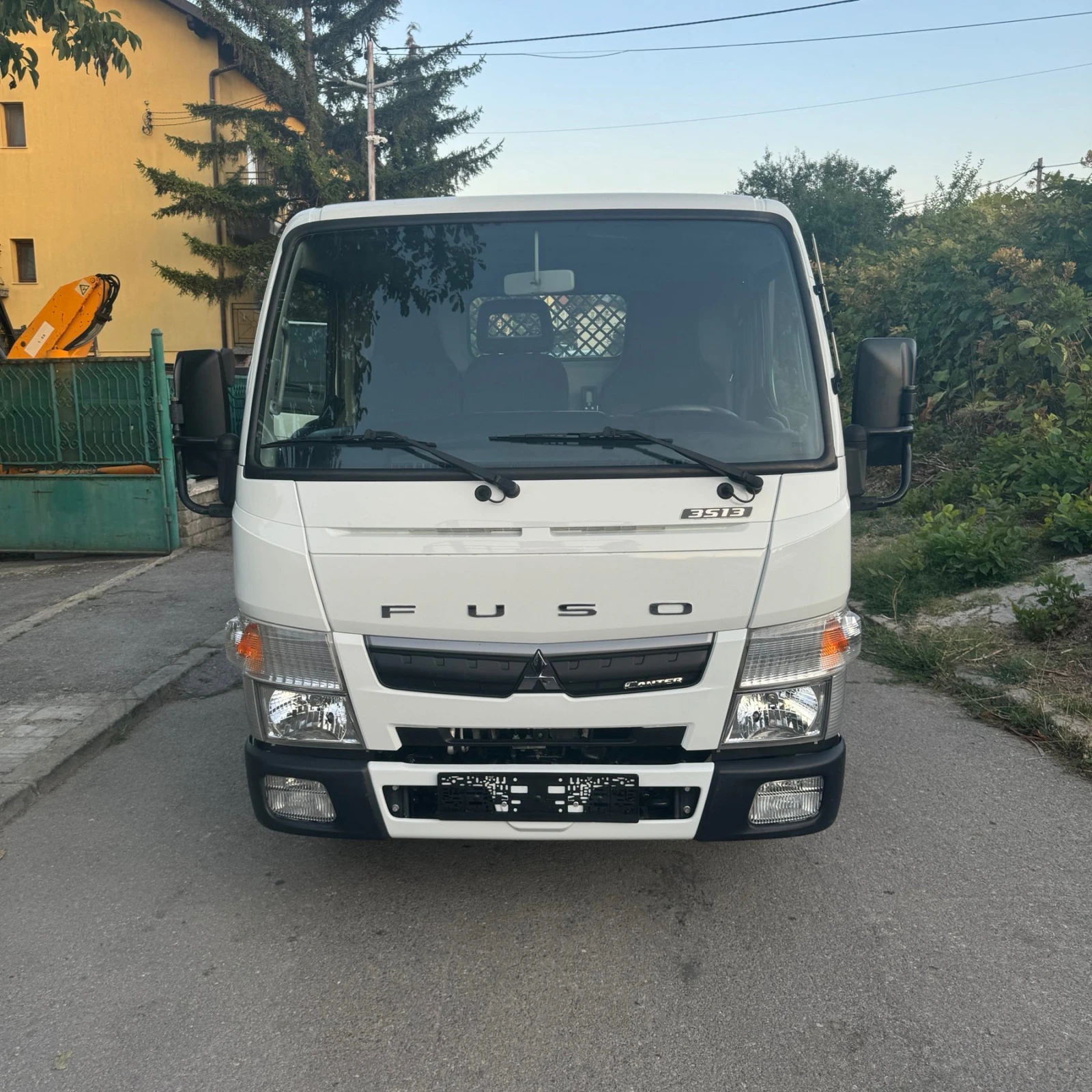 Mitsubishi Canter 3.0-130hp-EVRO 6-82000КМ-НОВ ВНОС ОТ ИТАЛИЯ - изображение 6