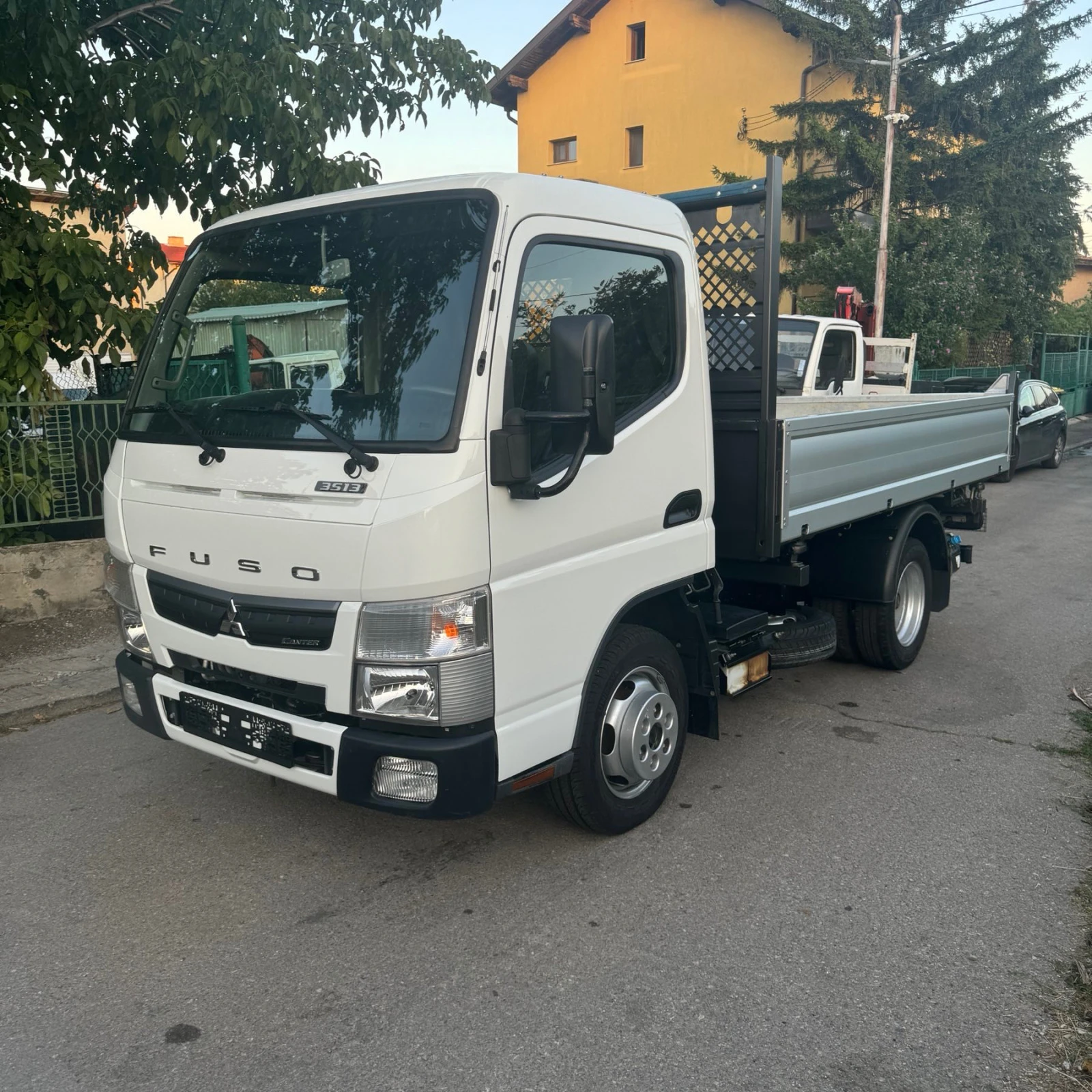 Mitsubishi Canter 3.0-130hp-EVRO 6-82000КМ-НОВ ВНОС ОТ ИТАЛИЯ - изображение 5