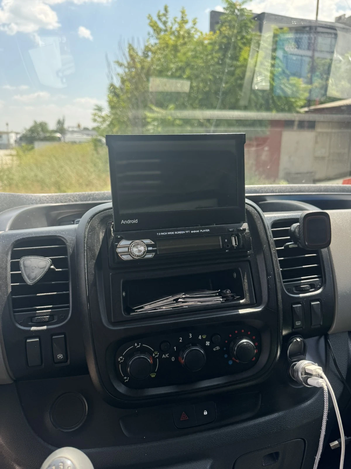 Renault Trafic 1.6 dci MAXI, снимка 8 - Бусове и автобуси - 53884525