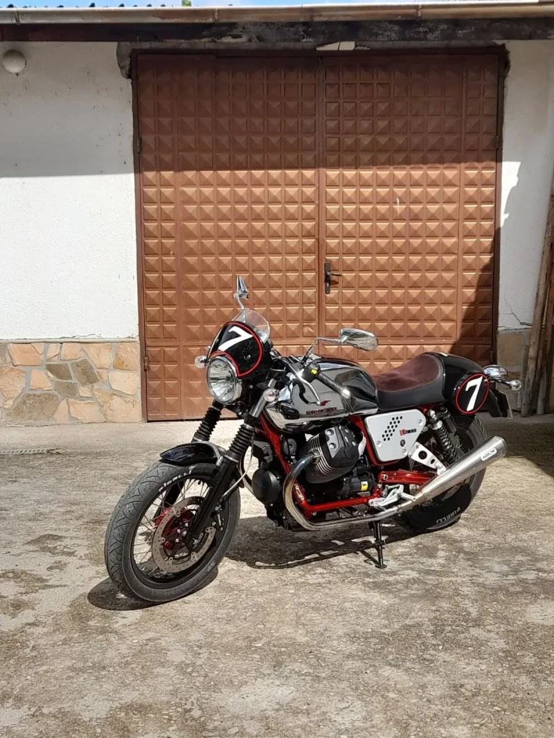 Moto Guzzi V 7 Racer, снимка 4 - Мотоциклети и мототехника - 50979410