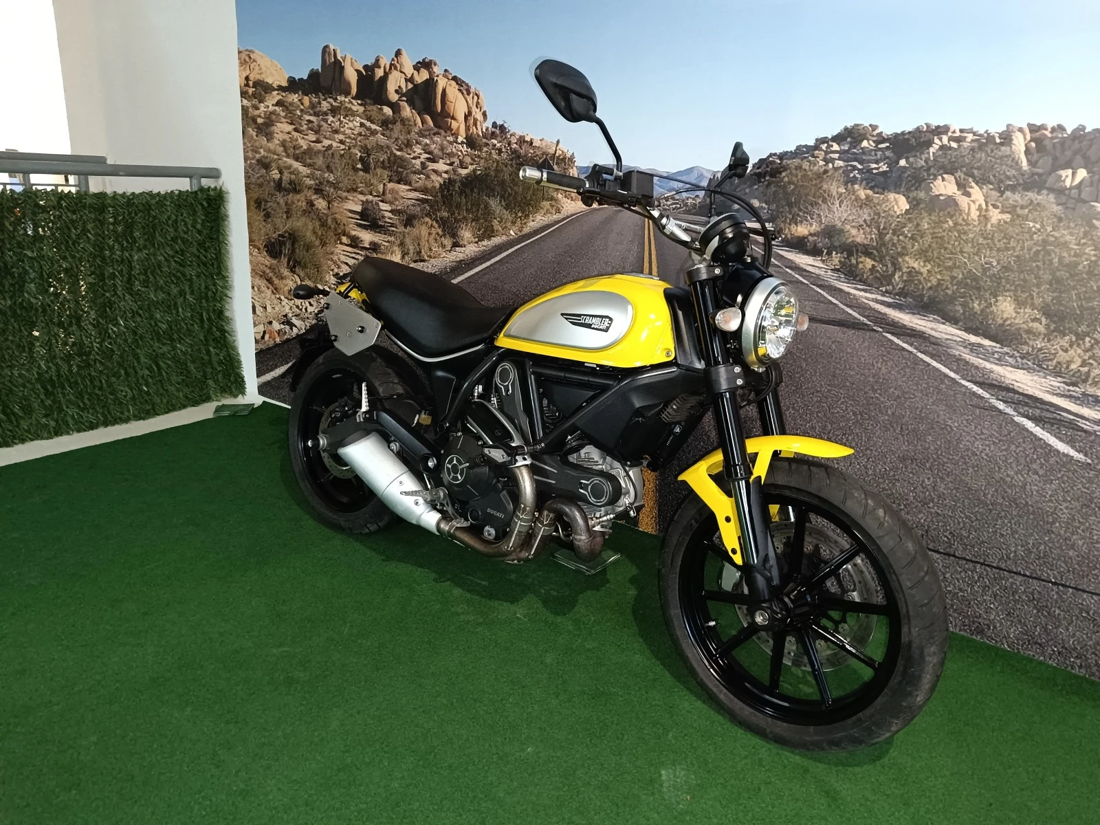 Ducati Ducati Scrambler 800 ABS LED - изображение 2