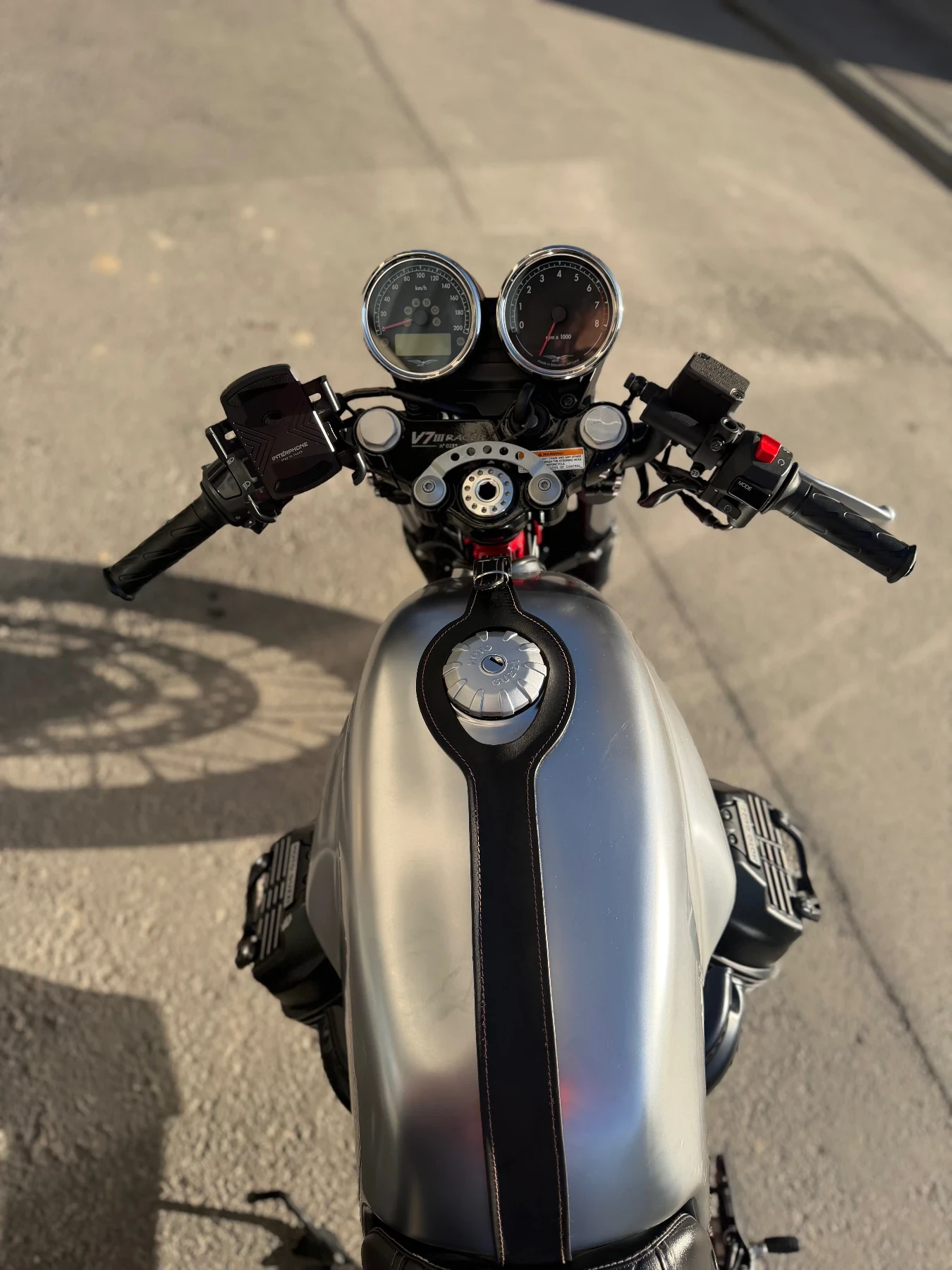 Moto Guzzi 750, снимка 4 - Мотоциклети и мототехника - 56331674