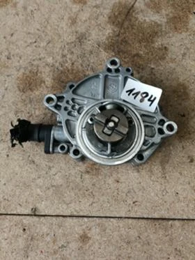 вакуум помпа BMW - 2.0I N43b20a , снимка 1