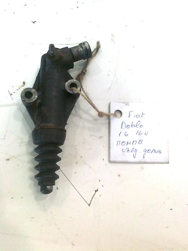 помпа съединител долна за Фиат Добло 1.6Б 16В