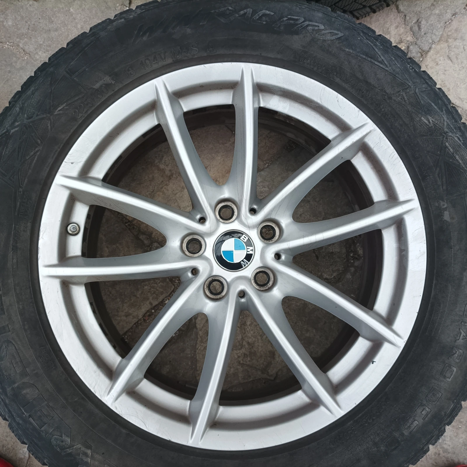 Гуми с джанти Vredestein 225/60R18, снимка 3 - Гуми и джанти - 53997764