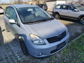 Toyota Corolla verso 2.0 D4D, снимка 1