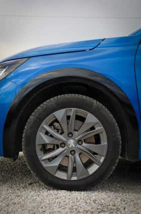 Peugeot 208 17000км 51kW= 320км ЛИЗИНГ, снимка 7