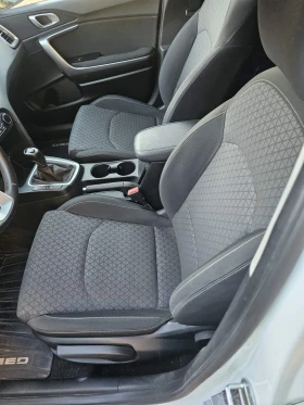 Kia Ceed 1.6 MILD HIBRID, снимка 5