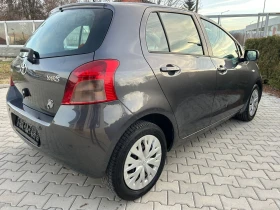 Toyota Yaris 1.3 бензин с газова уредба Made in Italy, снимка 3