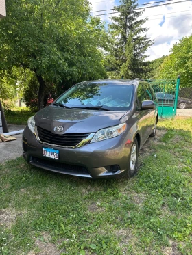 Обява за продажба на Toyota Sienna ~34 950 лв. - изображение 2