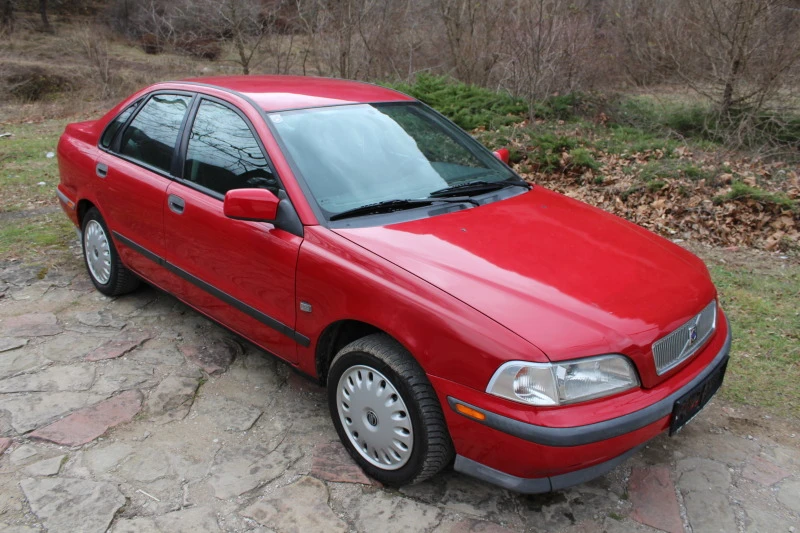 Volvo S40 1.8I БЕНЗИН, снимка 14 - Автомобили и джипове - 47403640