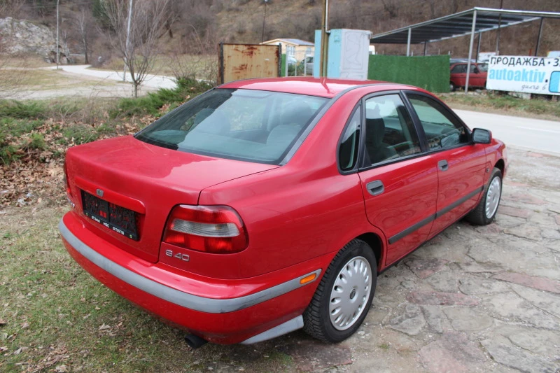 Volvo S40 1.8I БЕНЗИН, снимка 4 - Автомобили и джипове - 47403640