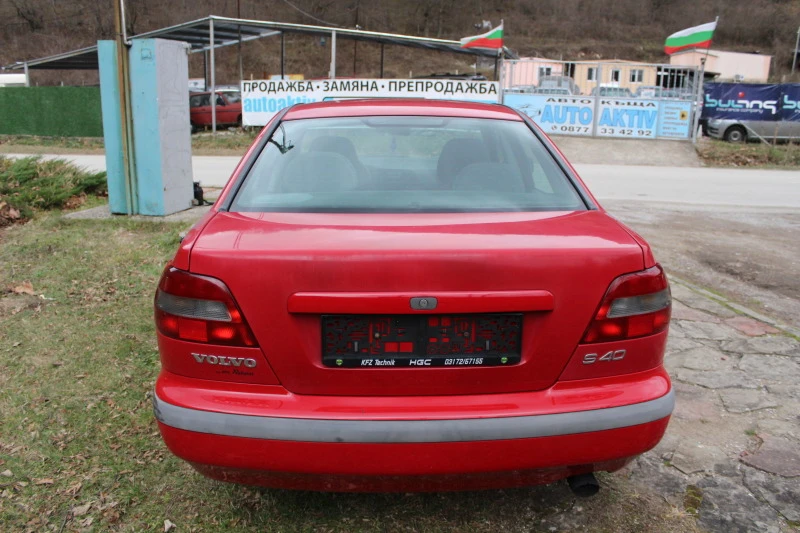 Volvo S40 1.8I БЕНЗИН, снимка 5 - Автомобили и джипове - 47403640