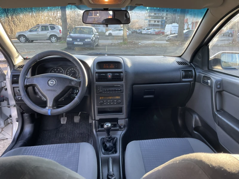 Opel Astra, снимка 7 - Автомобили и джипове - 48770632