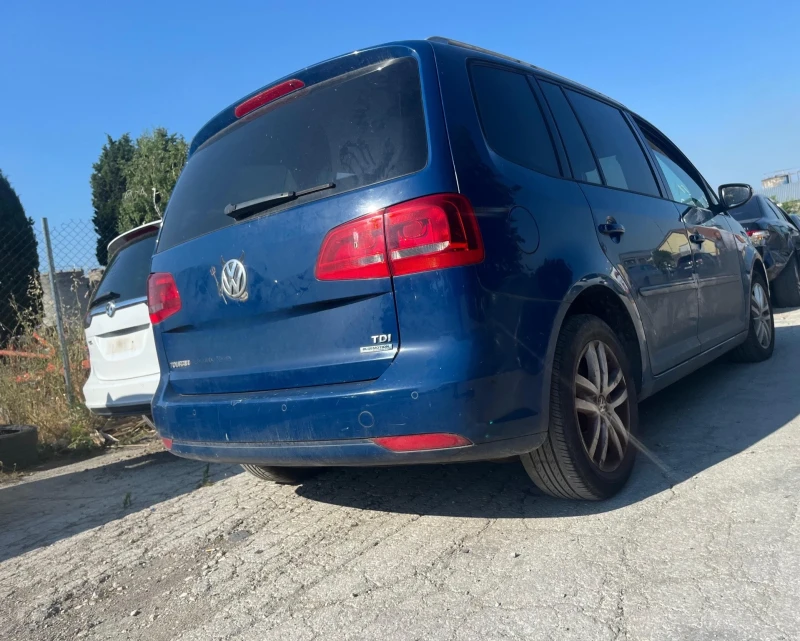 VW Touran 1.6tdi cay ръчка, снимка 3 - Автомобили и джипове - 51498223