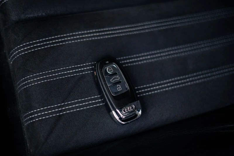 Audi A6, снимка 17 - Автомобили и джипове - 52861201