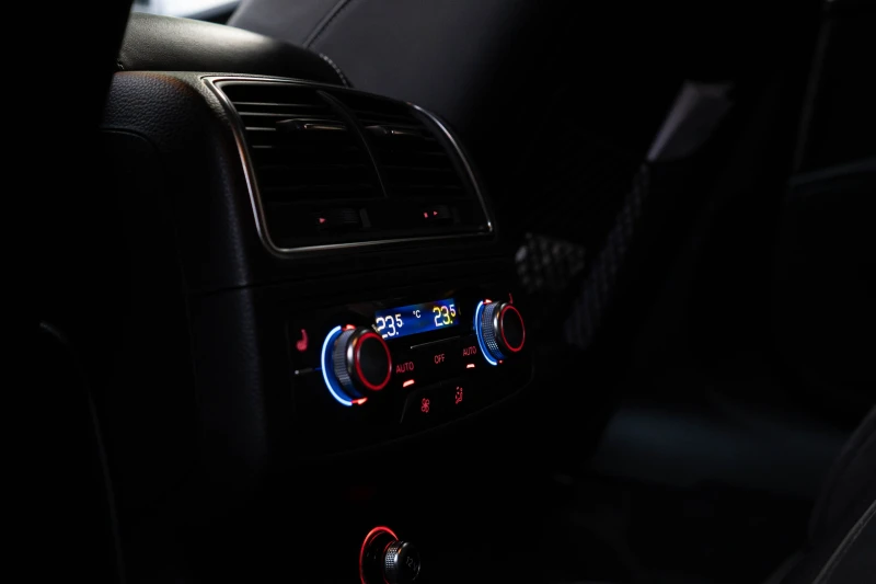 Audi A6, снимка 14 - Автомобили и джипове - 52861201