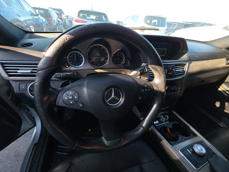Mercedes-Benz E 500 5.5 * ФИКСИРАНА ЦЕНА* , снимка 8 - Автомобили и джипове - 53099544
