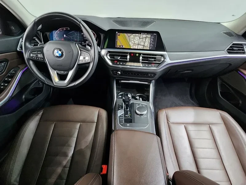 BMW 330 I Luxury, снимка 7 - Автомобили и джипове - 55141766