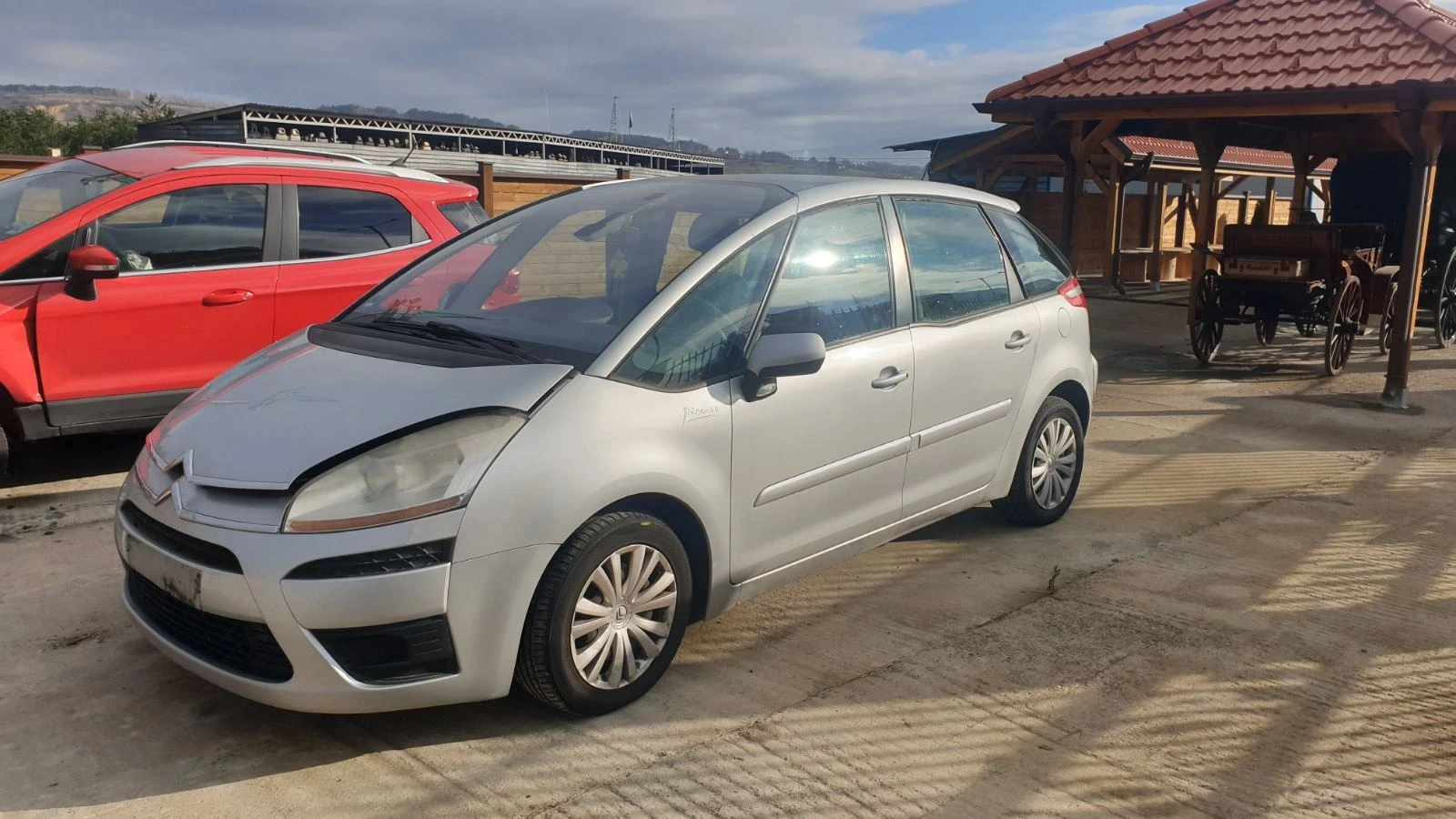 Citroen C4 Picasso 1.6i - изображение 2