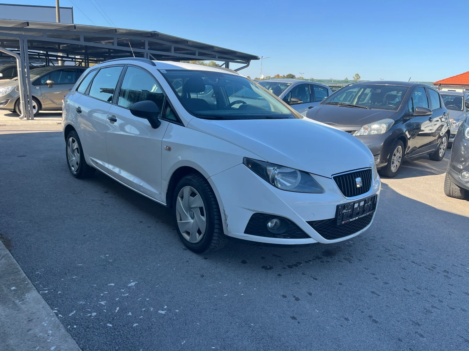 Seat Ibiza 1.4 бензин - изображение 2