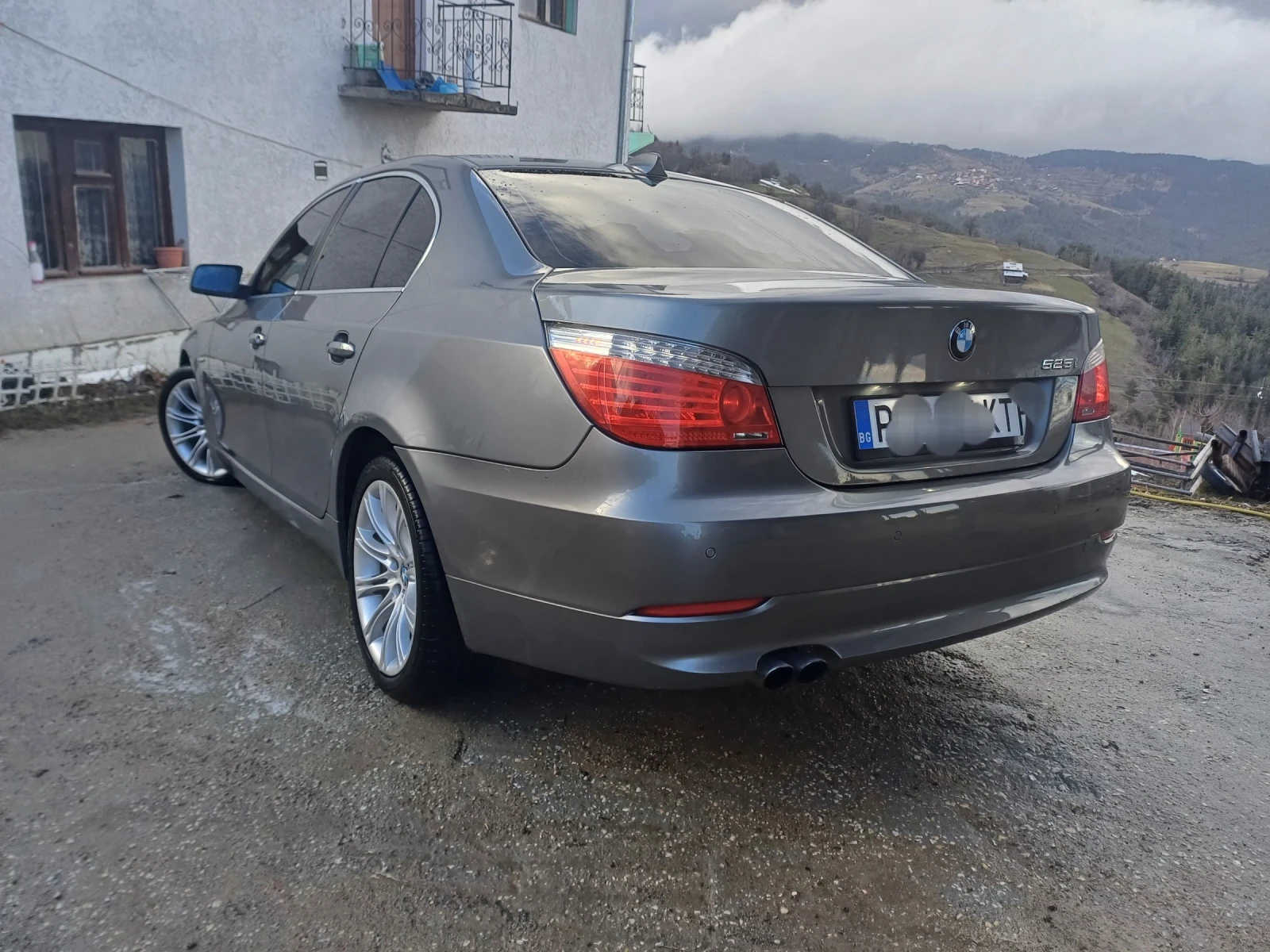 BMW 530 3.0  - изображение 8