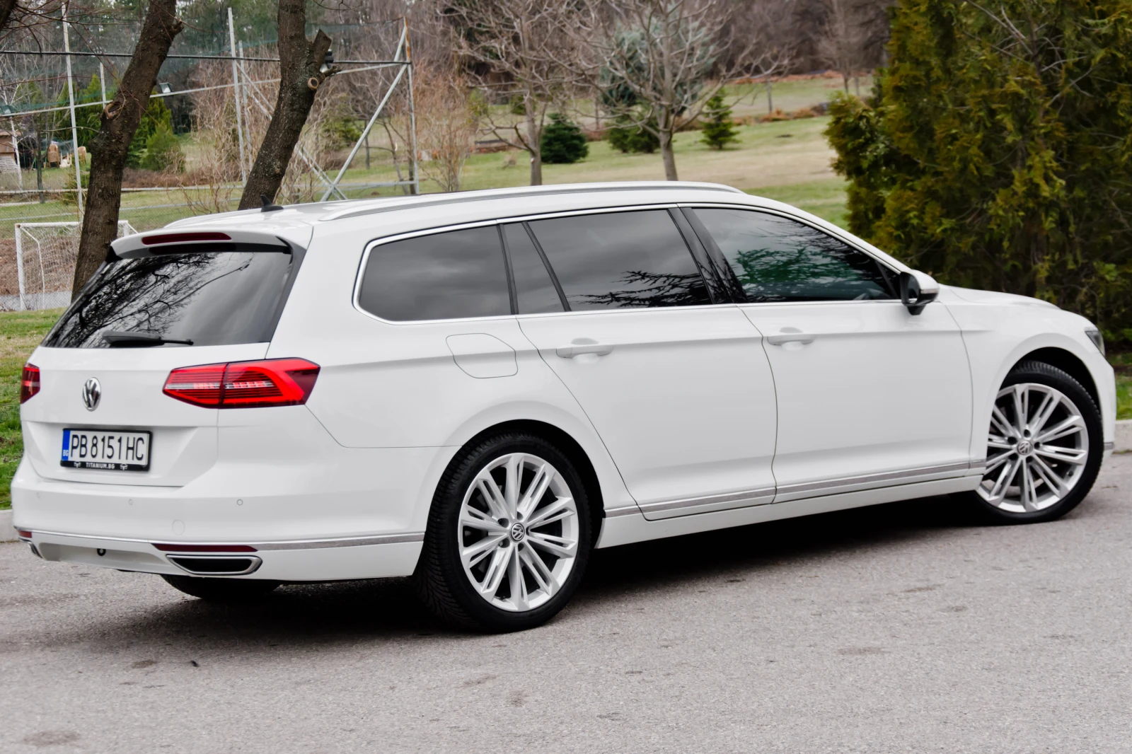 VW Passat 2.0 tdi bi-turbo - изображение 5