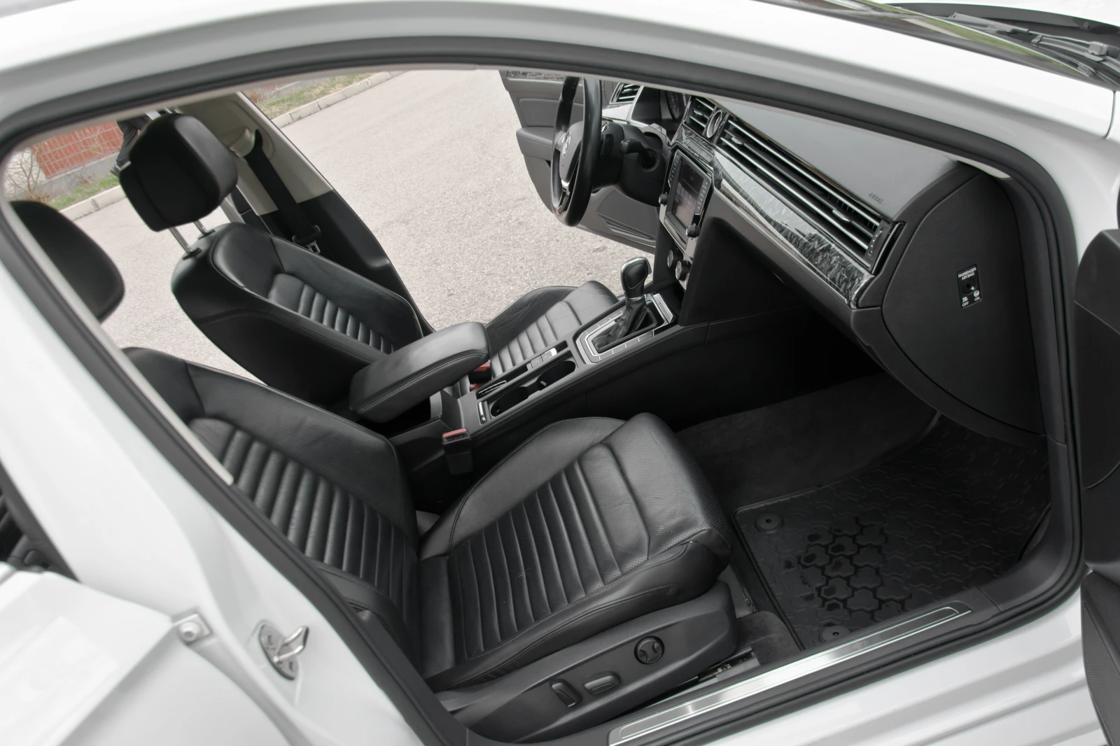 VW Passat 2.0 tdi bi-turbo - изображение 9
