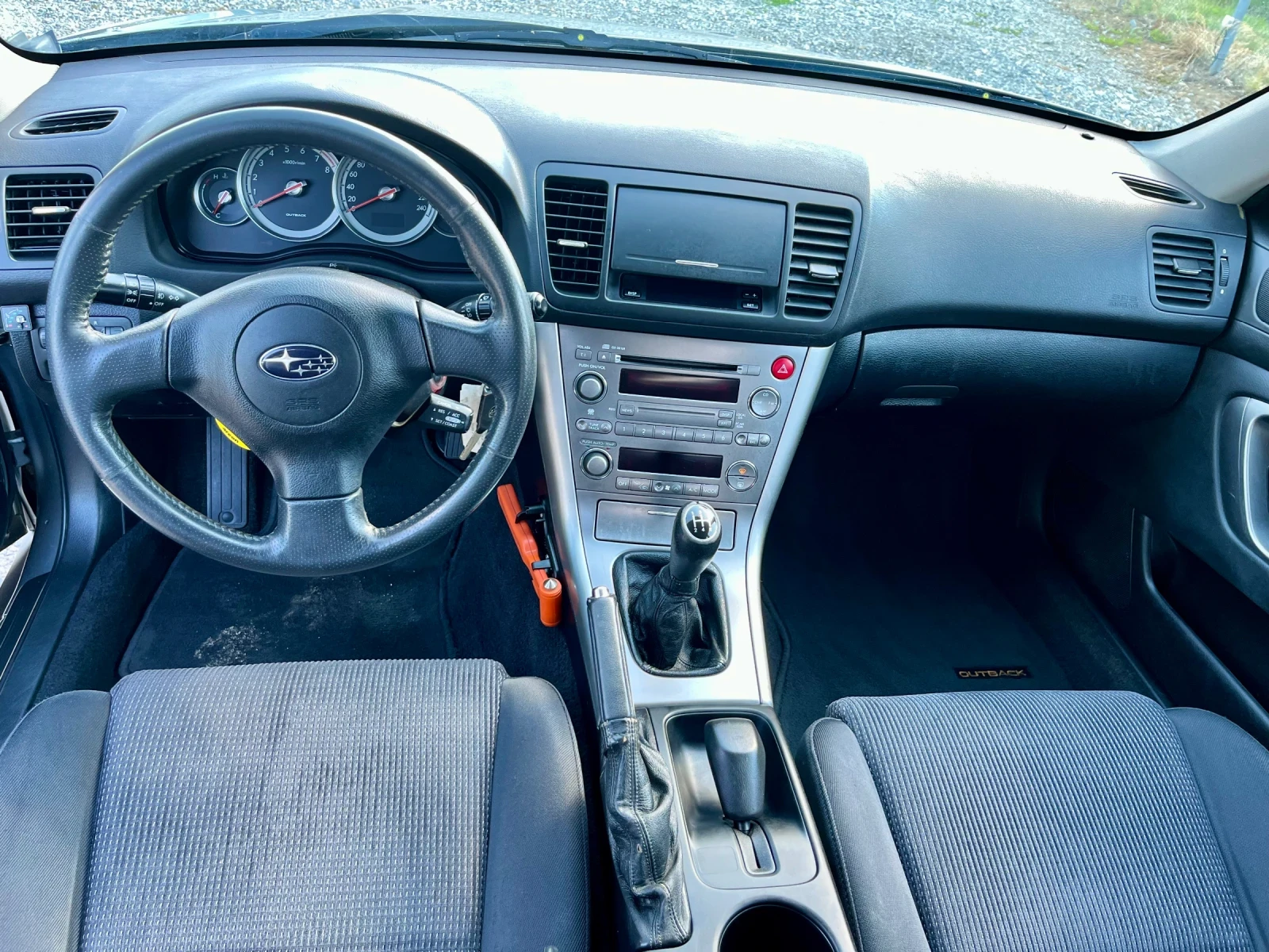 Subaru Outback 2.5i LPG AWD - изображение 8