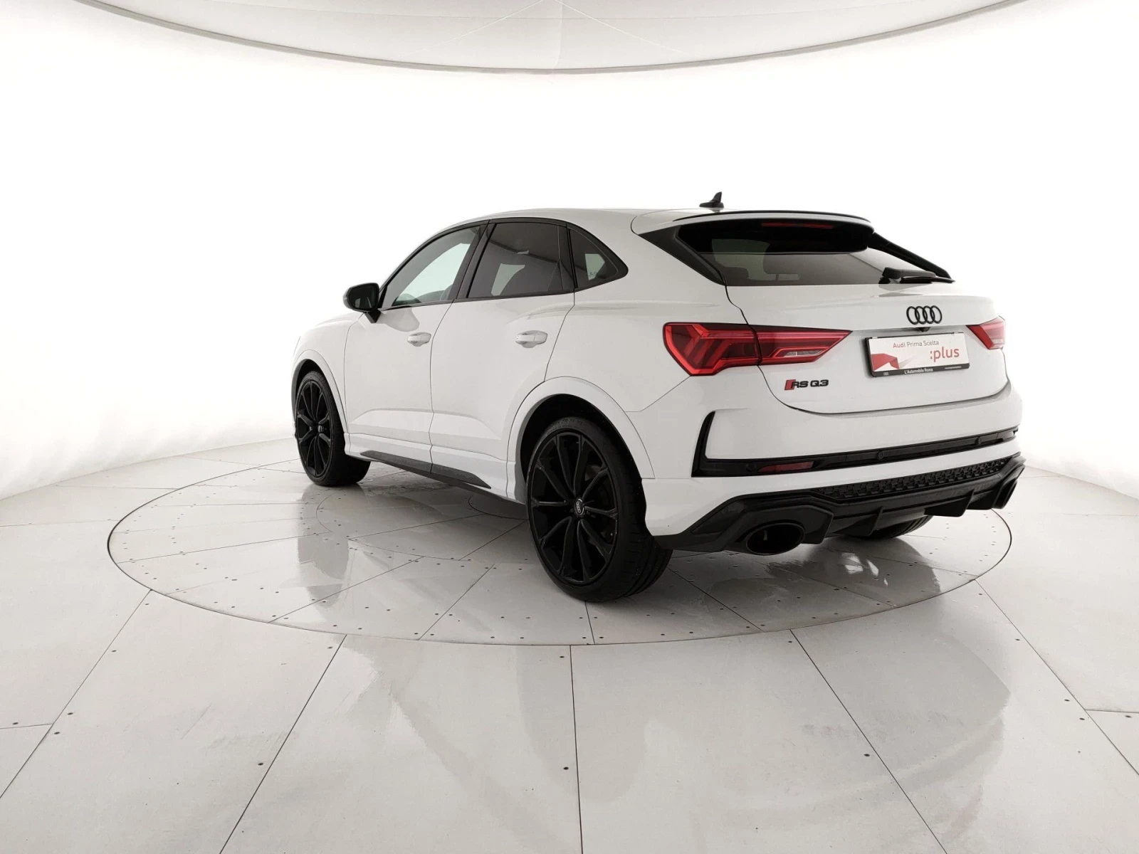 Audi Q3 RS 2.5 Quattro  - изображение 4