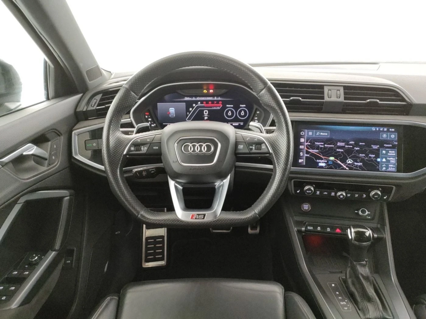 Audi Q3 RS 2.5 Quattro  - изображение 6