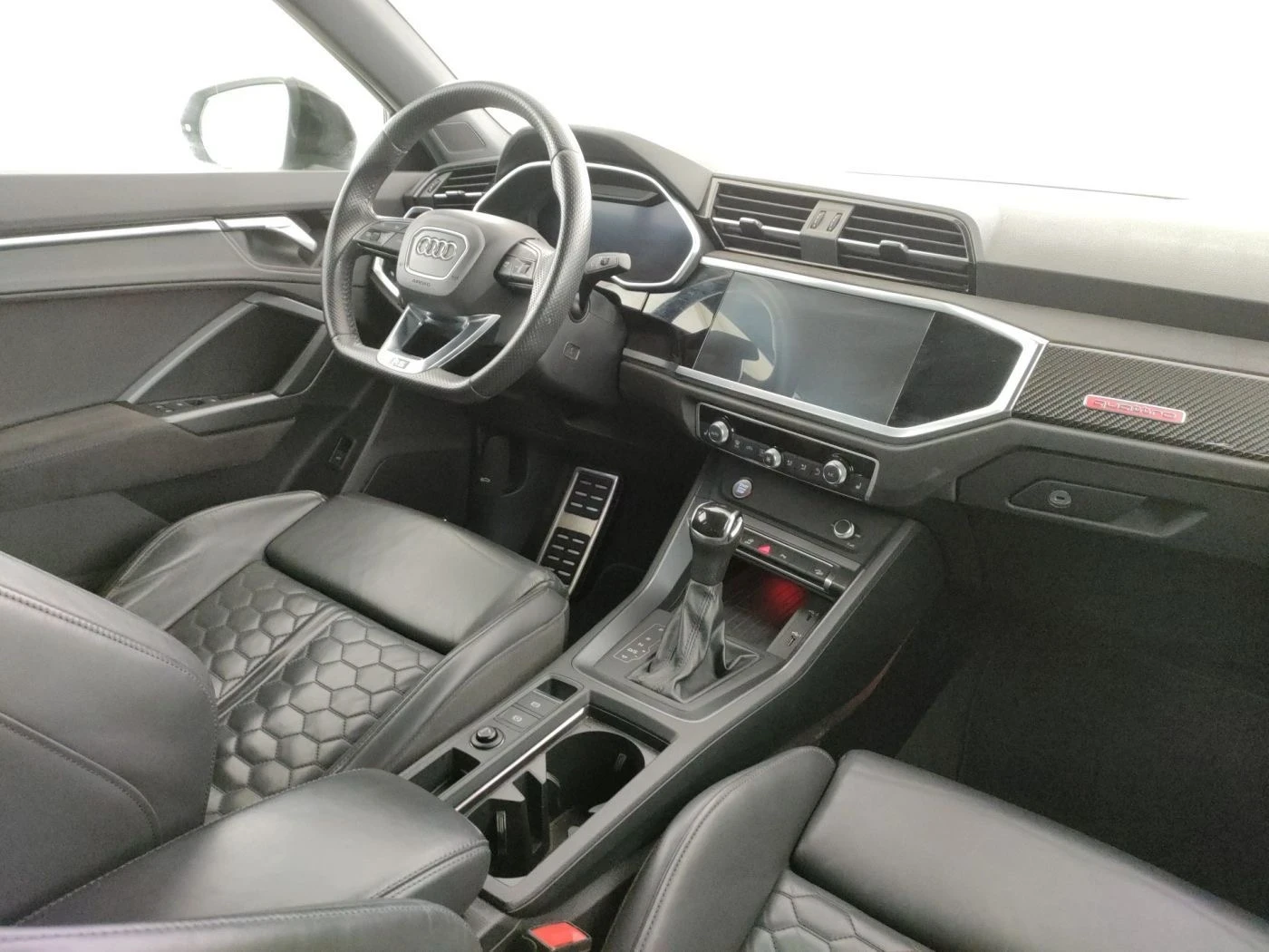 Audi Q3 RS 2.5 Quattro  - изображение 7