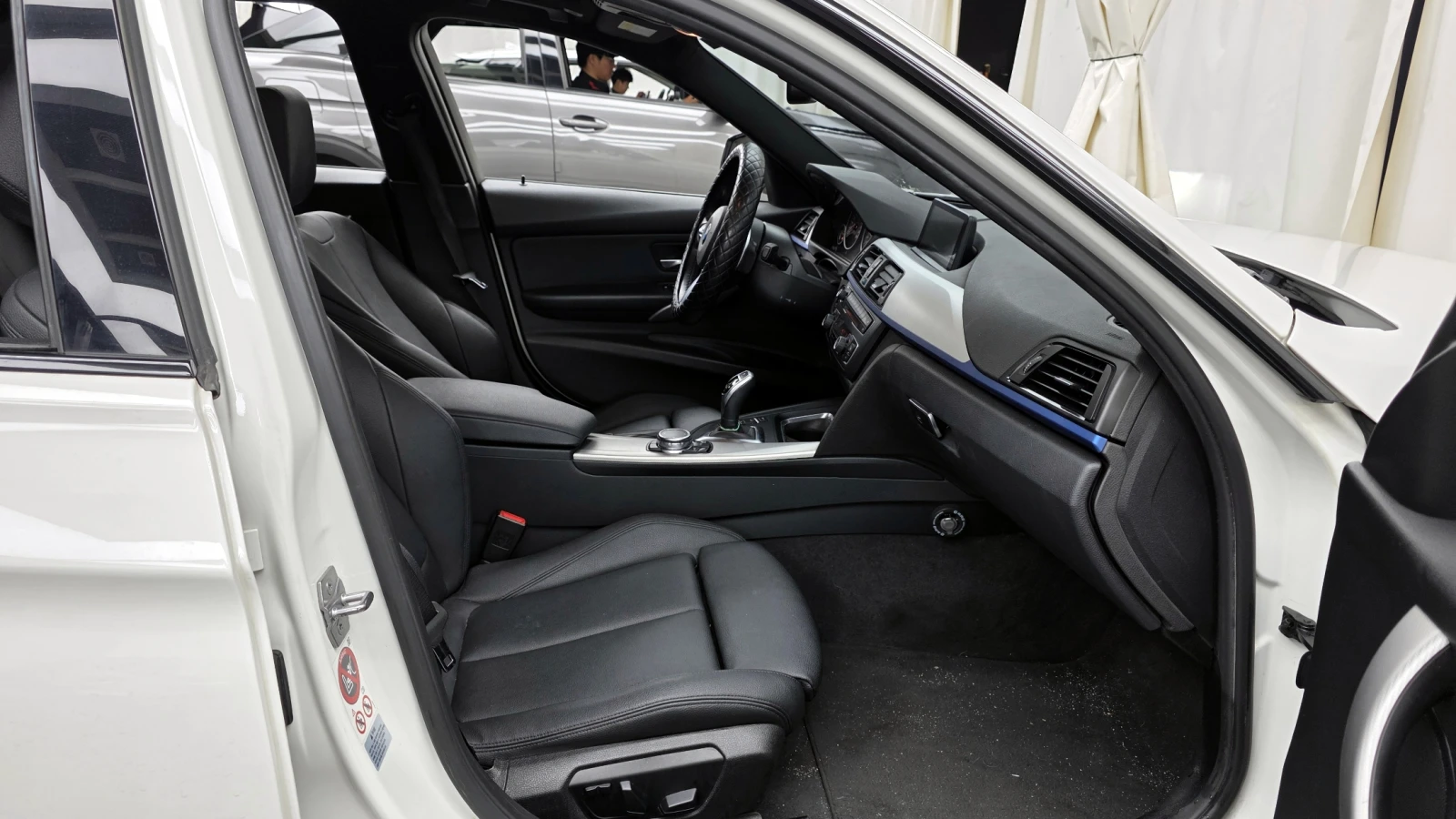 BMW 320 M-Performance EDITION autogeorge.com | Mobile.bg � ����������� 11