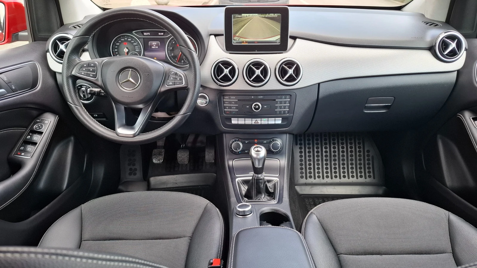 Mercedes-Benz B 180 i, TOP, Facelift, BlueEFFICIENCY, снимка 12 - Автомобили и джипове - 53155833