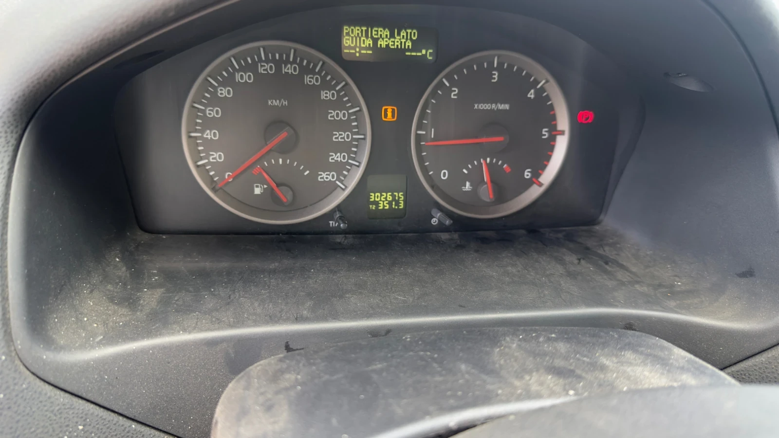 Volvo V50 2.0D * ОБСЛУЖЕНА * ТОП * ТОП!!!*  - изображение 6