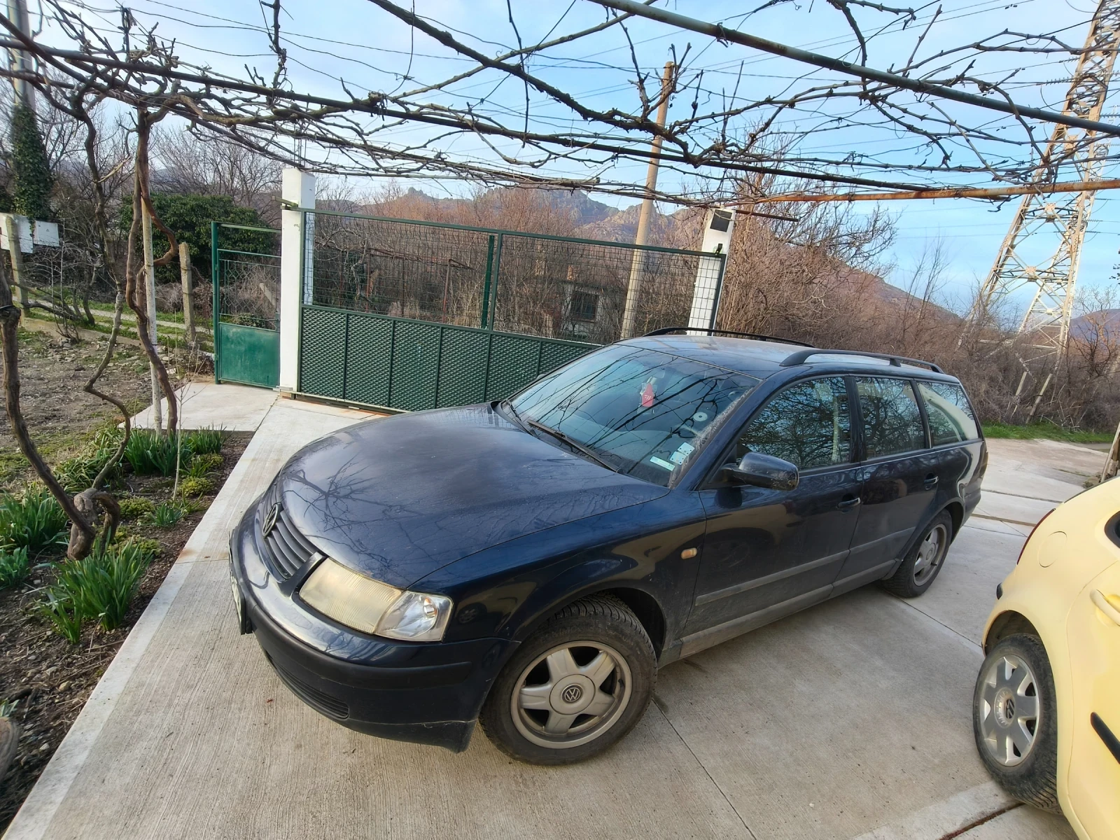 VW Passat, снимка 2 - Автомобили и джипове - 53757957