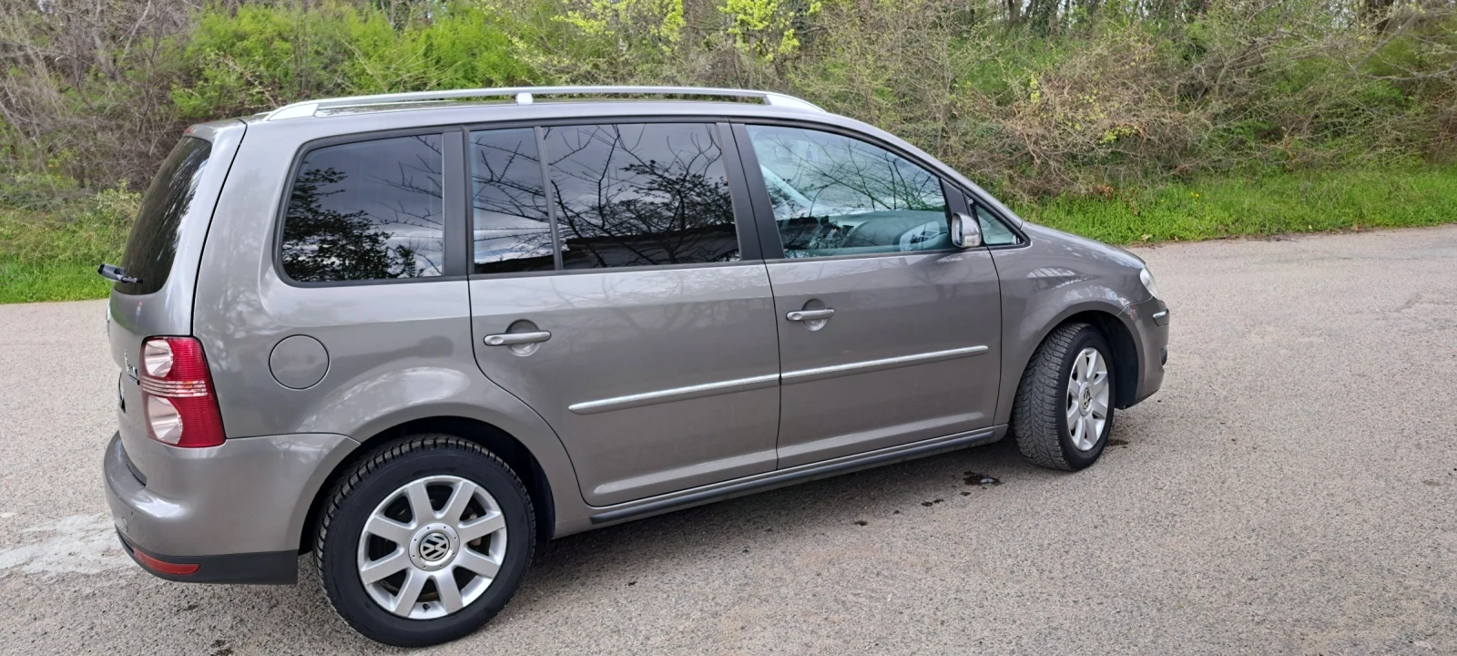 VW Touran 1.9 TDI 105 | Mobile.bg � ����������� 8