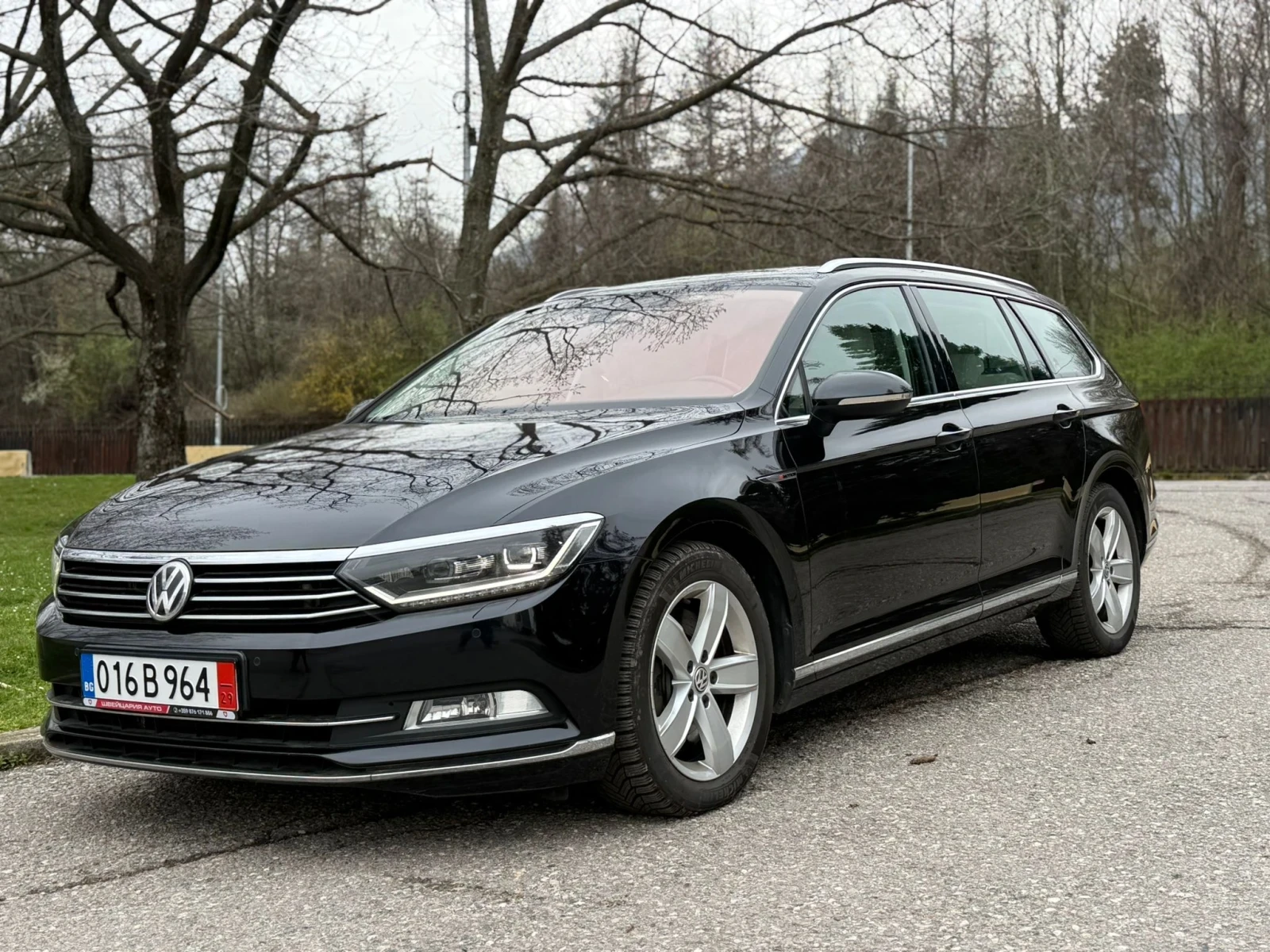 VW Passat Всички екстри!240кс!4х4!, снимка 3 - Автомобили и джипове - 54221370