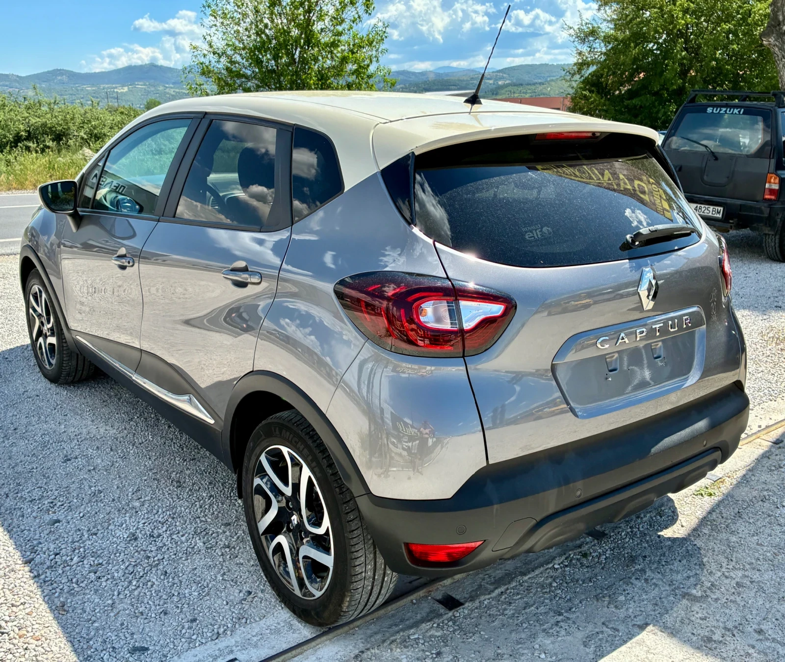 Renault Captur 1.5 DCI Face, снимка 6 - Автомобили и джипове - 54770813