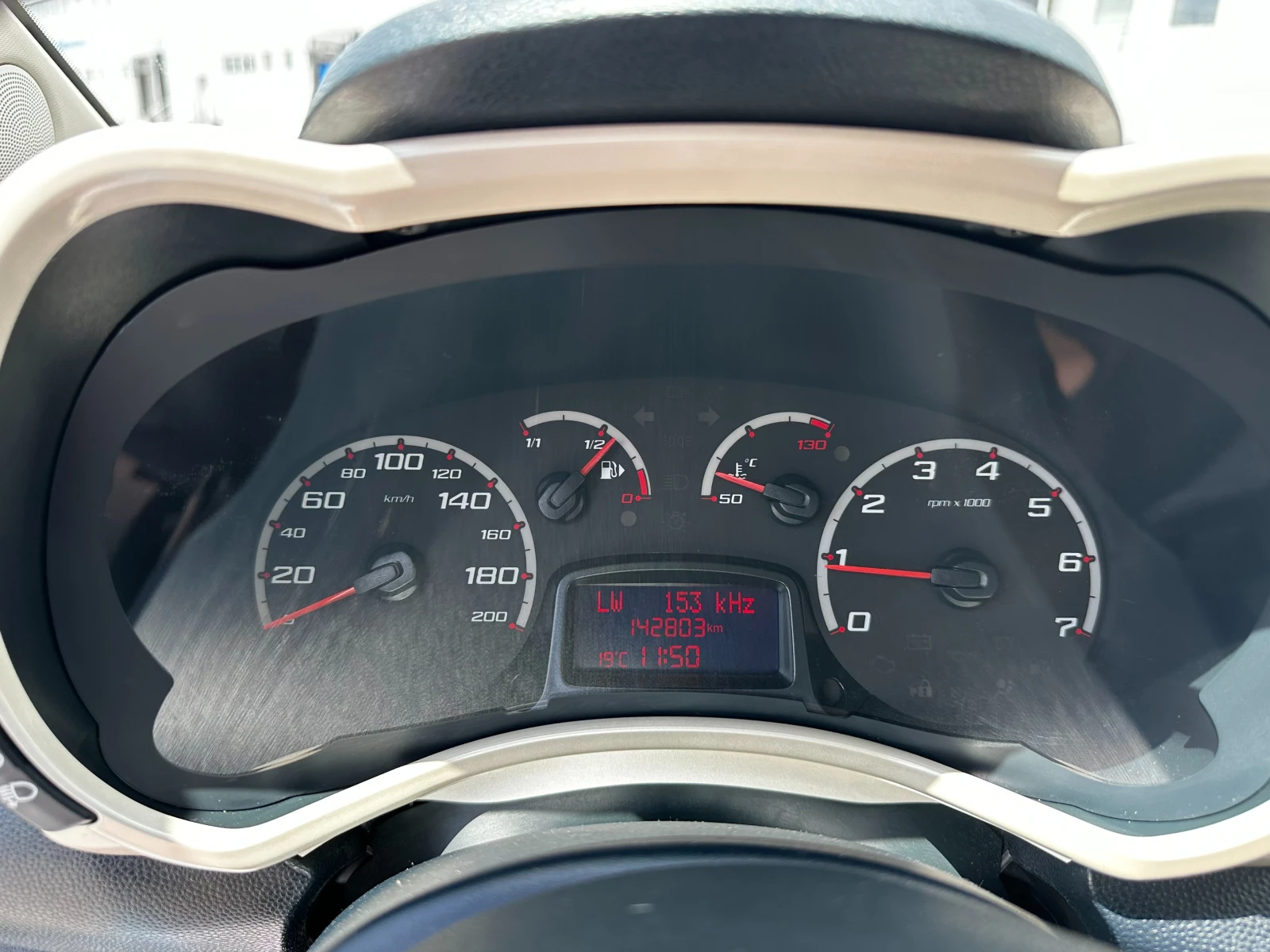 Ford Ka 1.3d 75 к.с., снимка 14 - Автомобили и джипове - 54709435