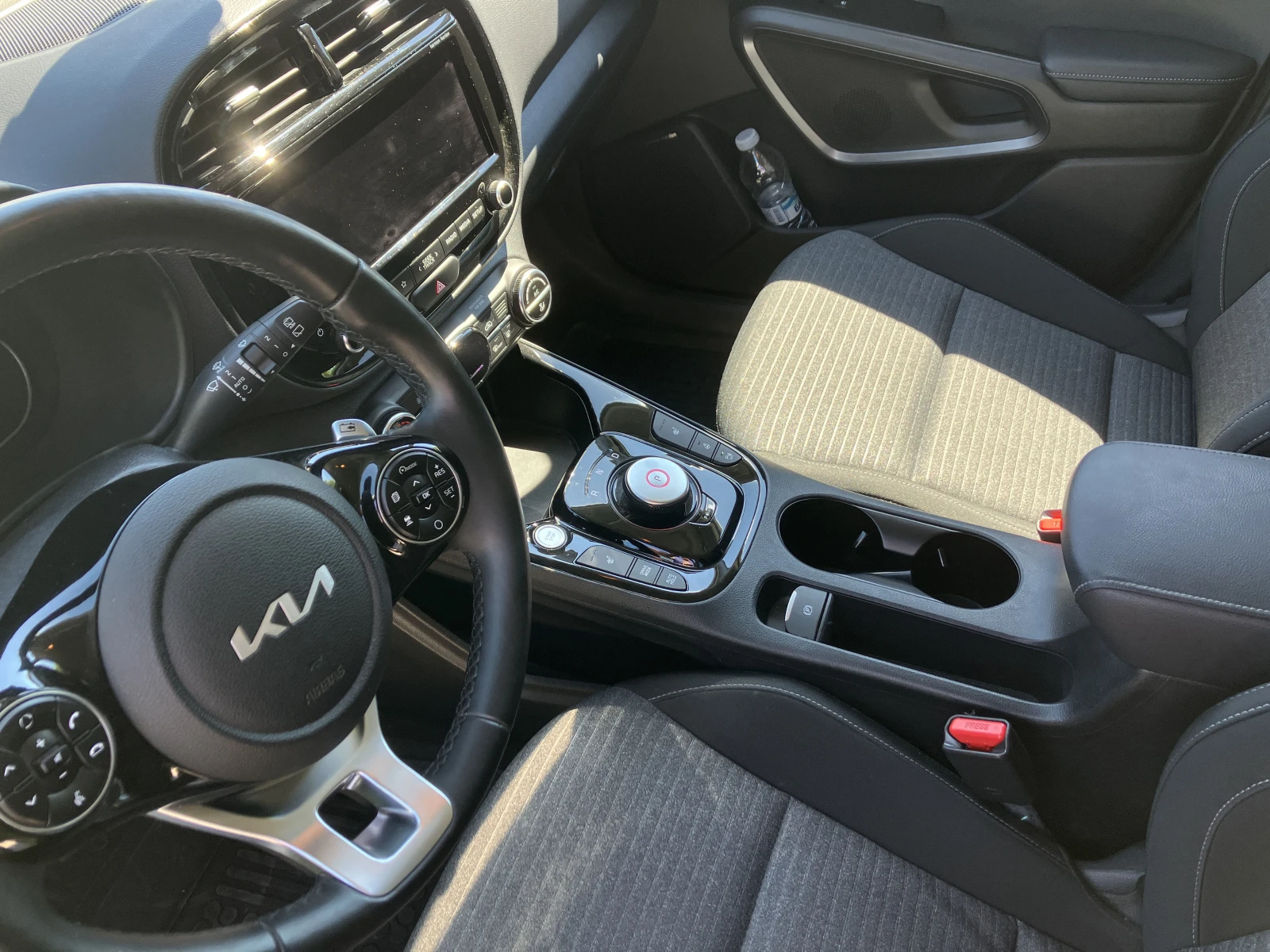 Kia Soul в гаранция, снимка 12 - Автомобили и джипове - 54956537