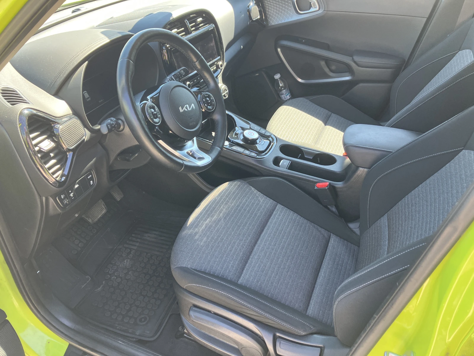 Kia Soul в гаранция, снимка 11 - Автомобили и джипове - 54956537