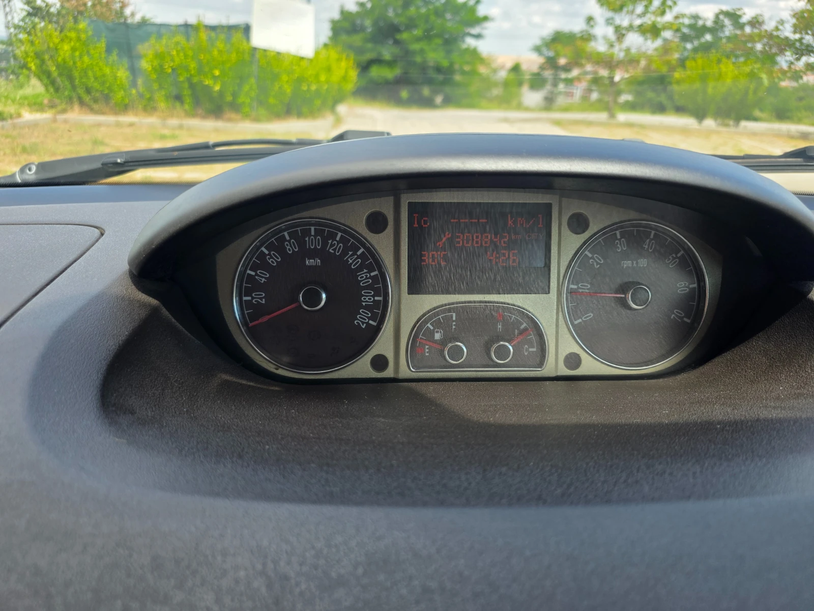 Lancia Musa 1.4i Facelift, снимка 12 - Автомобили и джипове - 55036831