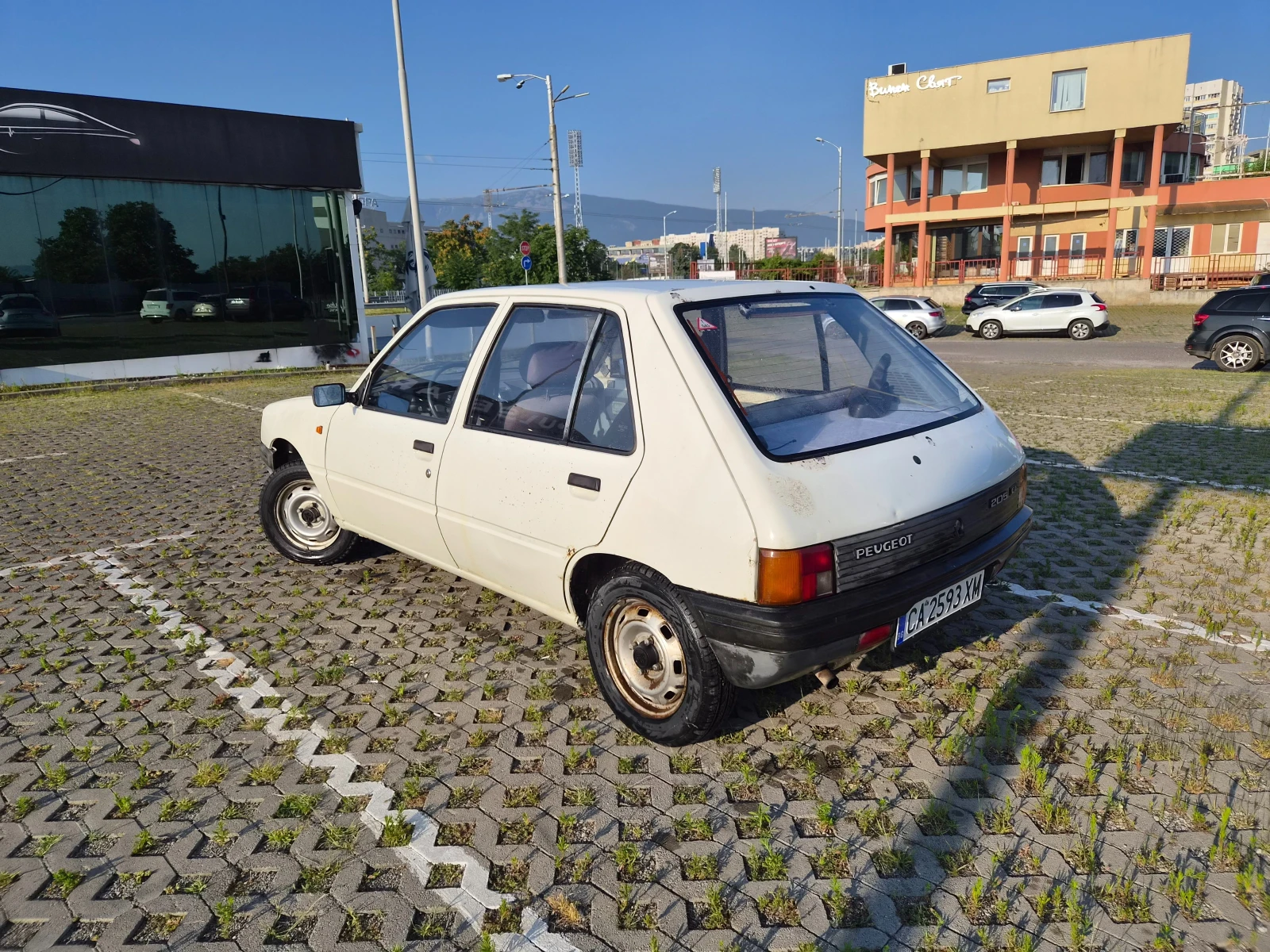 Peugeot 205, снимка 4 - Автомобили и джипове - 55316301