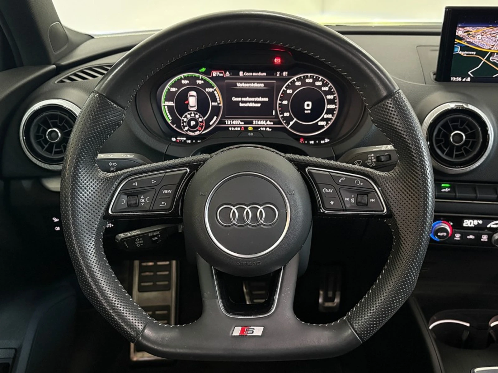Audi A3 portback E-Tron 40 Sport, снимка 6 - Автомобили и джипове - 55390963