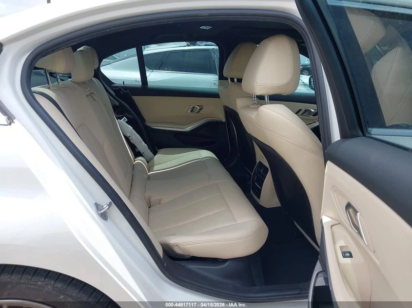 BMW 330 2.0L I-4 DI, DOHC, VVT, TURBO, 255HP* КЛИП НА МОТО, снимка 8 - Автомобили и джипове - 55679214