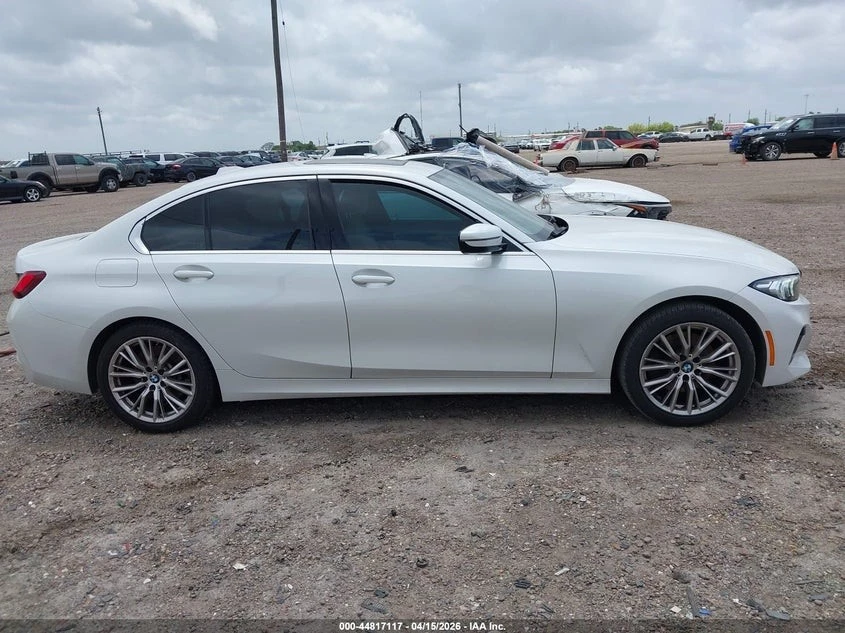BMW 330 2.0L I-4 DI, DOHC, VVT, TURBO, 255HP* КЛИП НА МОТО, снимка 12 - Автомобили и джипове - 55679214