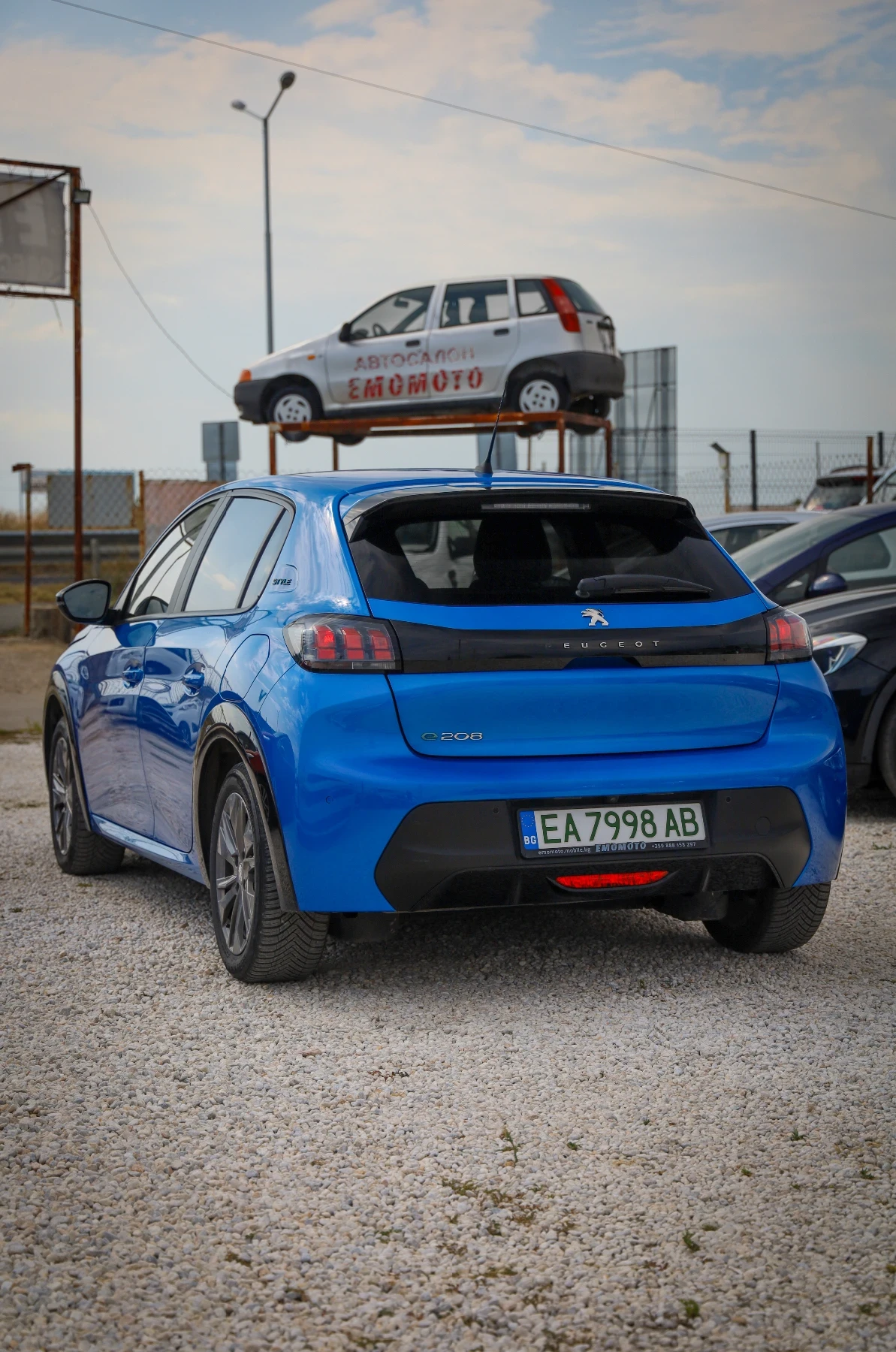 Peugeot 208 17000км 51kW= 320км ЛИЗИНГ, снимка 4 - Автомобили и джипове - 55704686