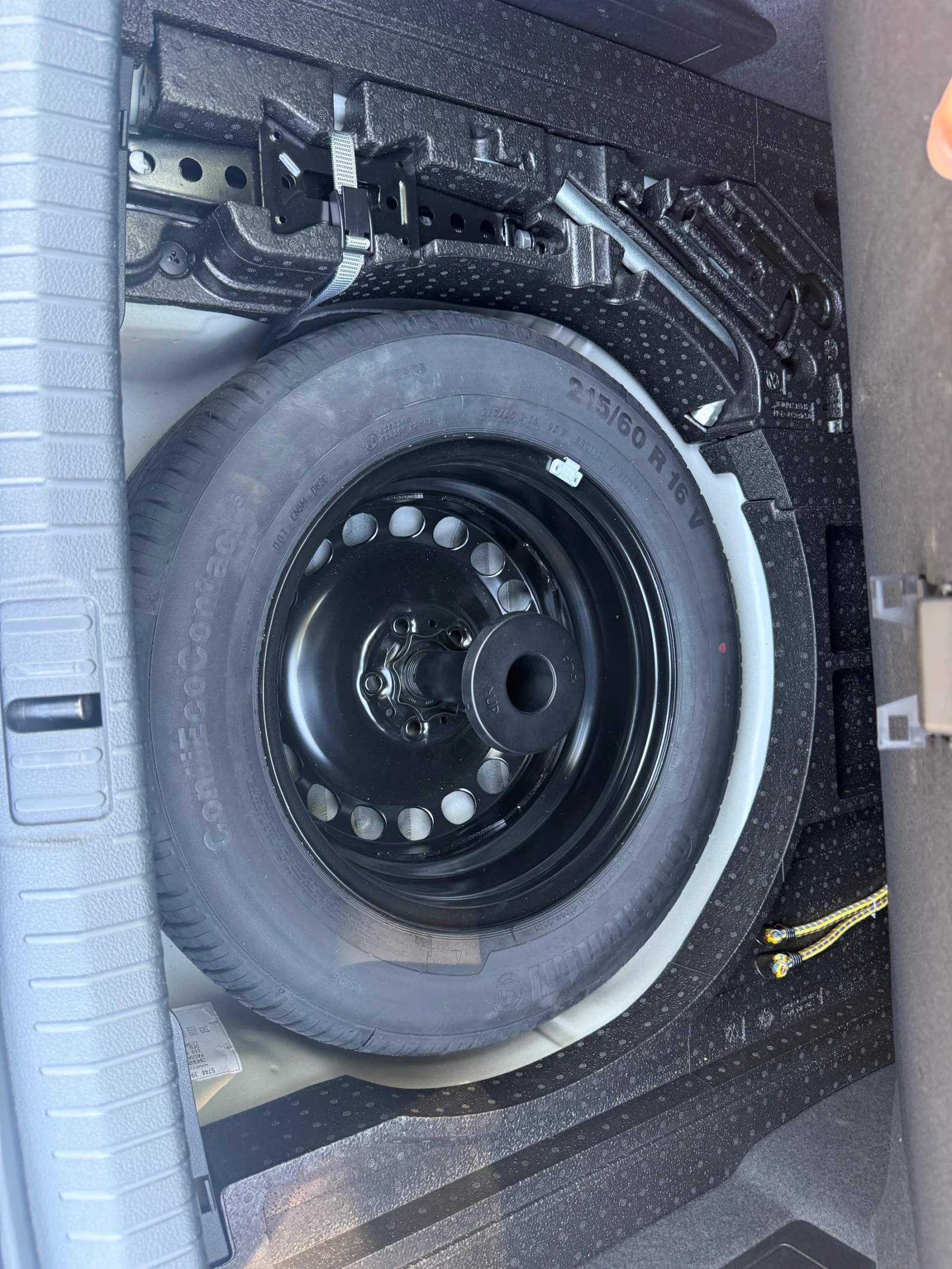 VW Passat 2.0TDI 150k.c. , снимка 15 - Автомобили и джипове - 56035385
